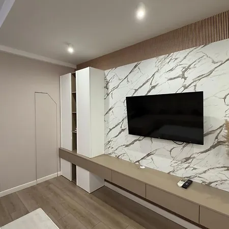Luxury 7 At Square 21 Apartment *