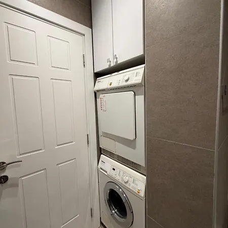 Luxury 7 At Square 21 Apartment Tirana
