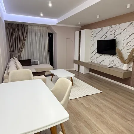 Luxury 7 At Square 21 Apartament *